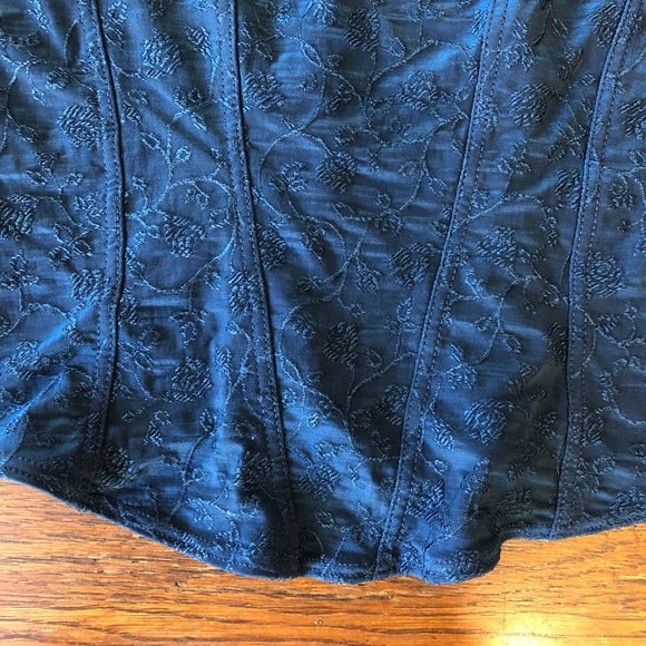 Elegant blue corset tank top - Picture 5 of 8